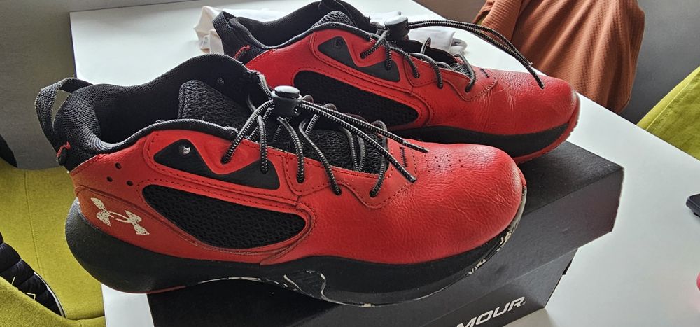 Маратонки Under Armour