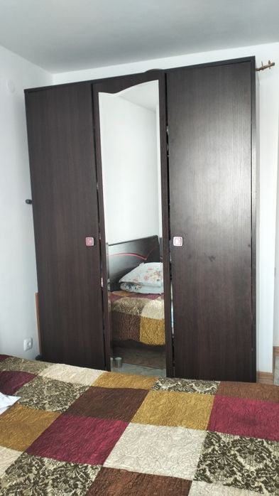 Продам спальный гарнитур