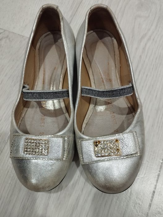 Продам срочно обувь недорого