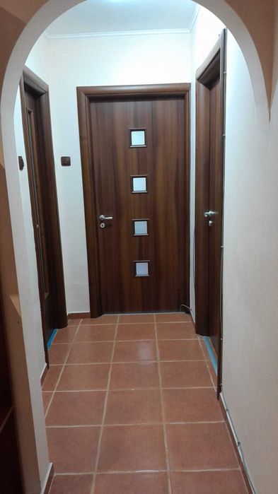 Apartament 3 camere decomandat de închiriat – Auchan Titan | Centrală proprie | Parcare