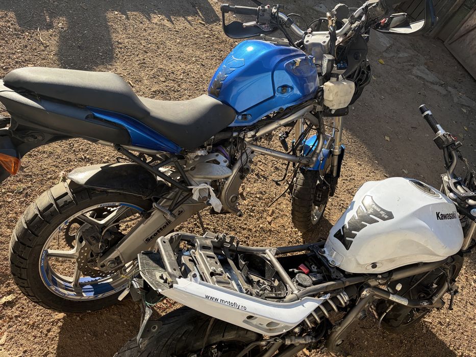 Kawasaki versys piese