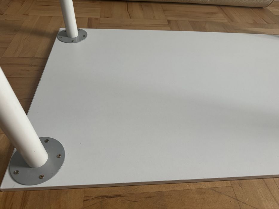 Бюро / Помощна маса