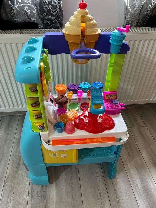 Masina de inghetată play-doh