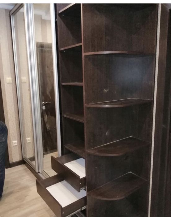 Продается Шкаф купе 3х дверный