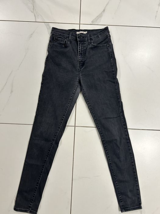 Levi’s черни прилепнали дънки без забележка