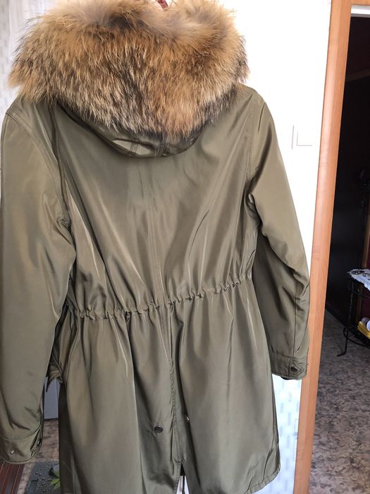 Продаётся парка б/у