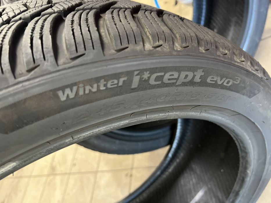 Зимни гуми 245/40 R19 Hankook
