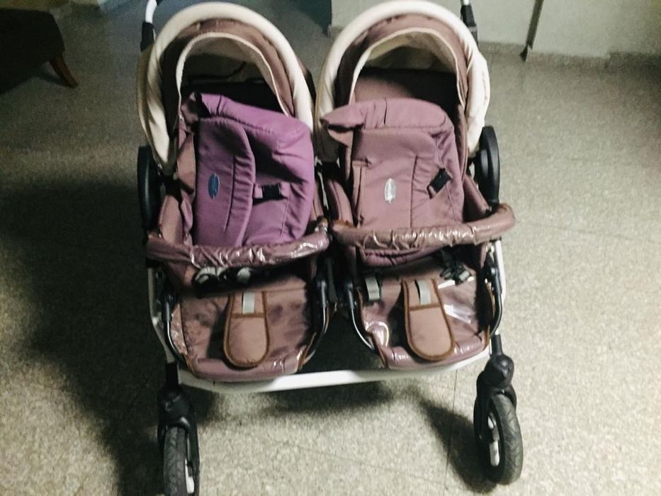 Кольяска для двойни