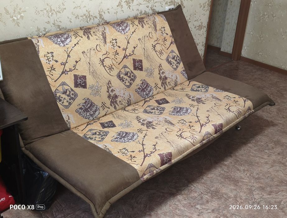 Продам Раскладную Тахту (190*80)