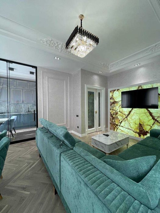 Шайхантохурский район Tashkent city  ЖК Gardens Везде камень оникс!