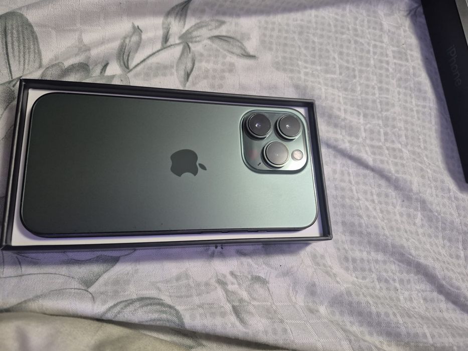 Vand/schimb iphone 13 pro mai multe detalii pv !