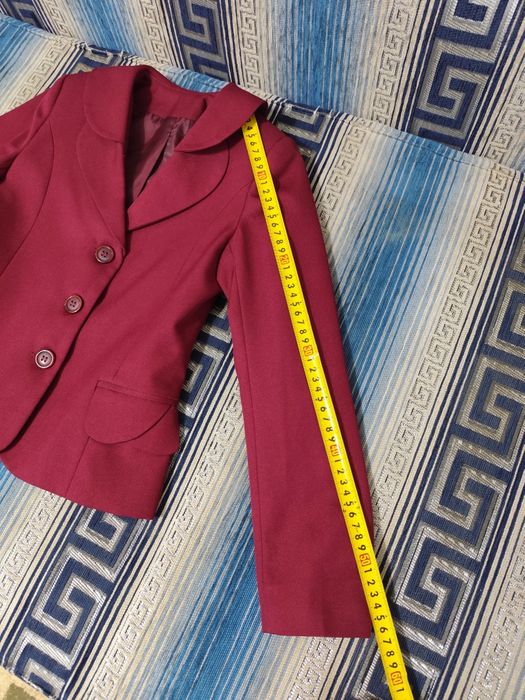 Пиджак бордовый до 9 лет