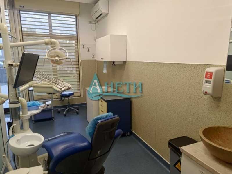 Действащ стоматологичен кабинет под наем в Дружба 2 бул.Ц.Лазаров, метро. На смени или целодневно