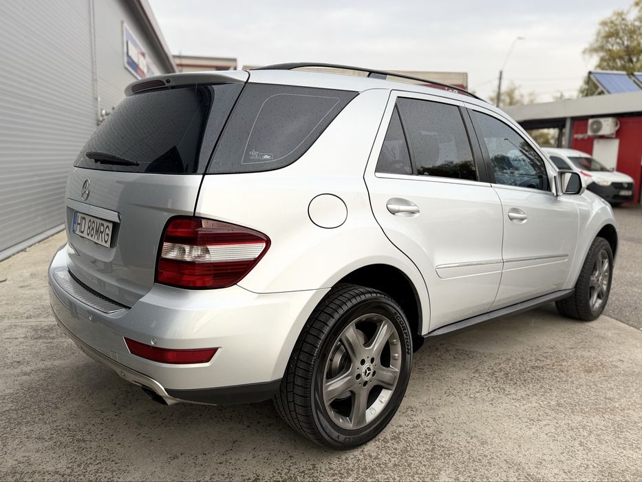 Mercedes-Benz ML 280 CDI 4Matic / Fara Perne / Trapa / Stare ca nou