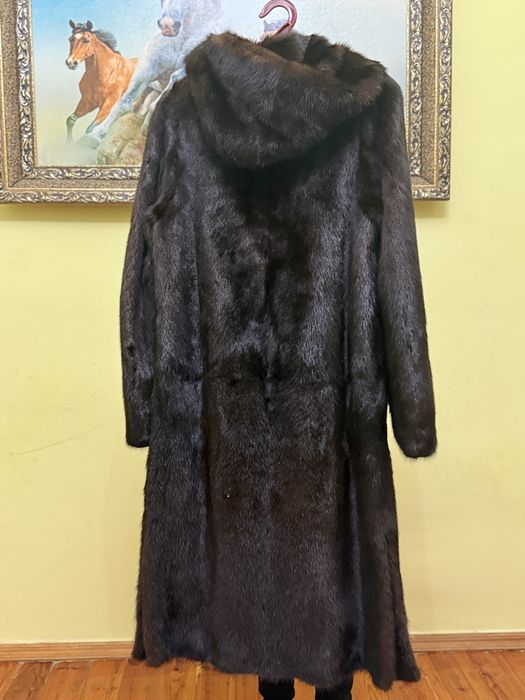 Женская норковая шуба