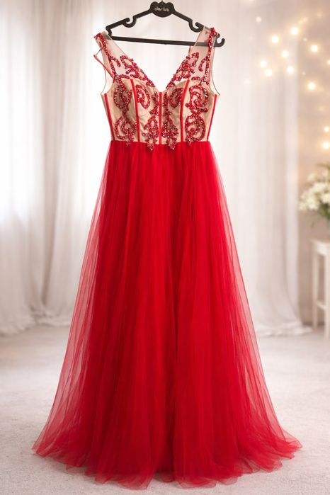 Вечернее платье длинное