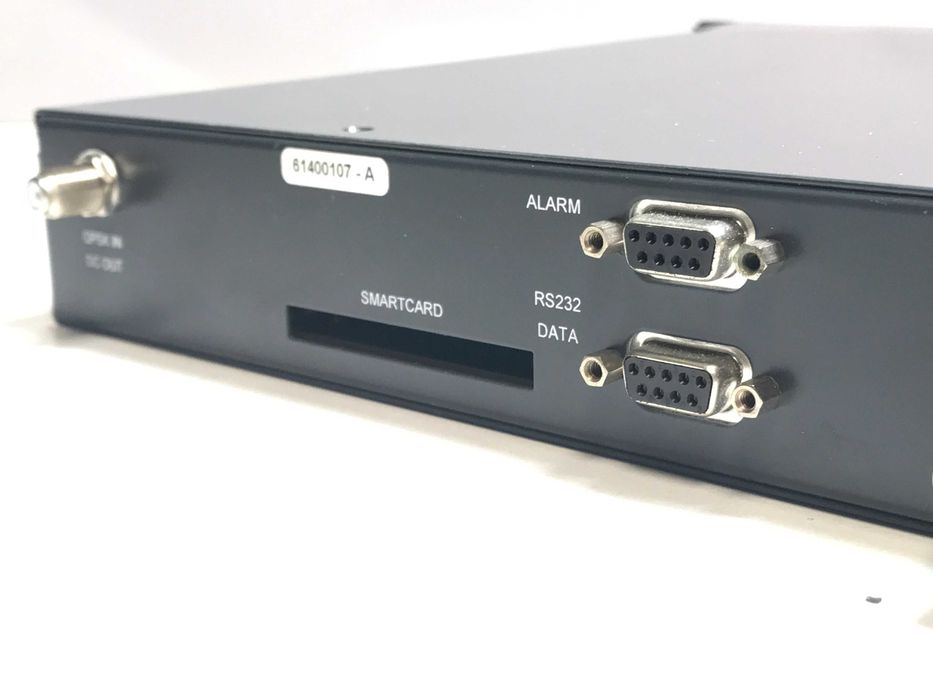 Професионален сателитен приемник Tandberg Receiver TT1220 (IRD декодер)