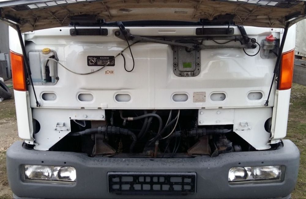 Bară faruri semnalizator Nissan Atleon 2000-2012 Piese