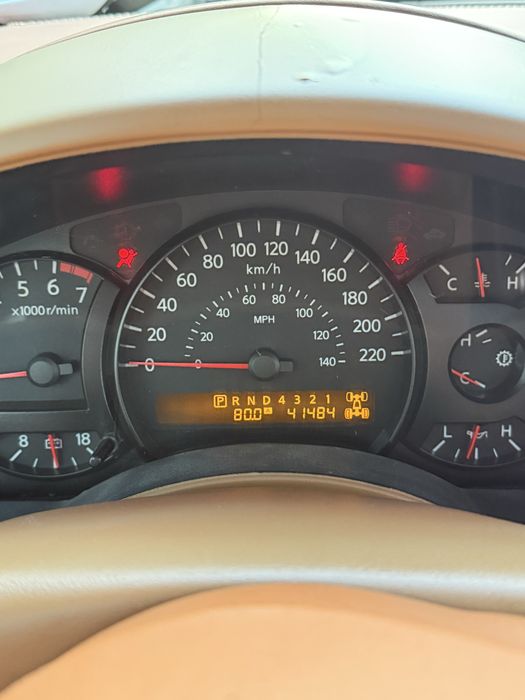 Nissan Titan 1 gen Pick Up