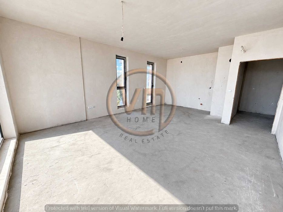 Продава се Тристаен апартамент в Варна, Левски - 115 кв.м за 2174 €/кв.м - Снимка #2