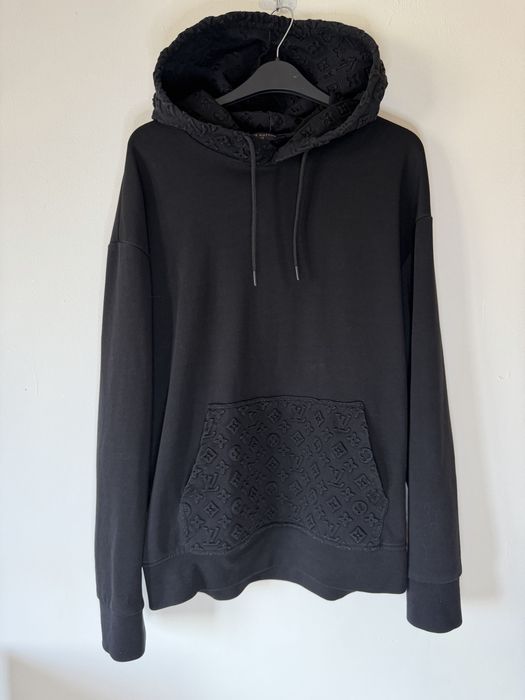 Compleu Louis Vuitton mărimea L fits M