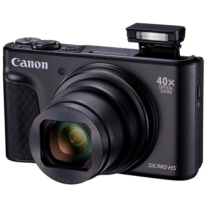 Продаю фотоаппарат Canon SX740 HS.