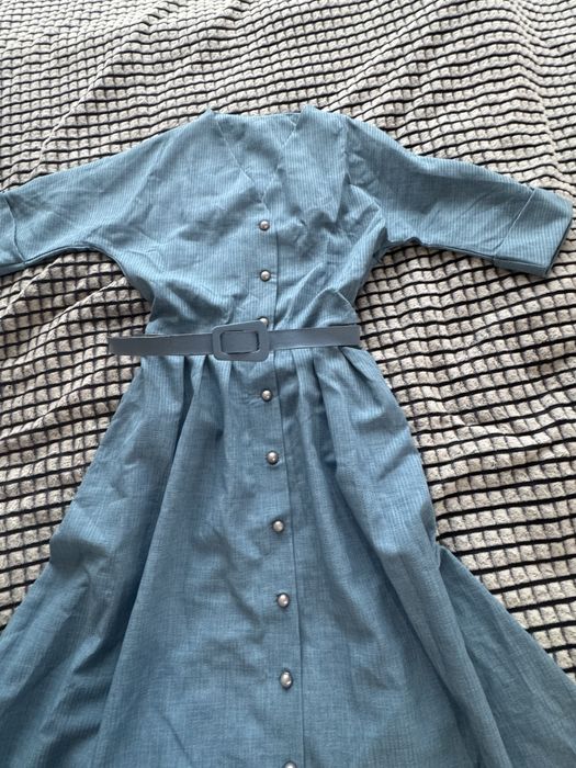 Продам срочно женские вещи