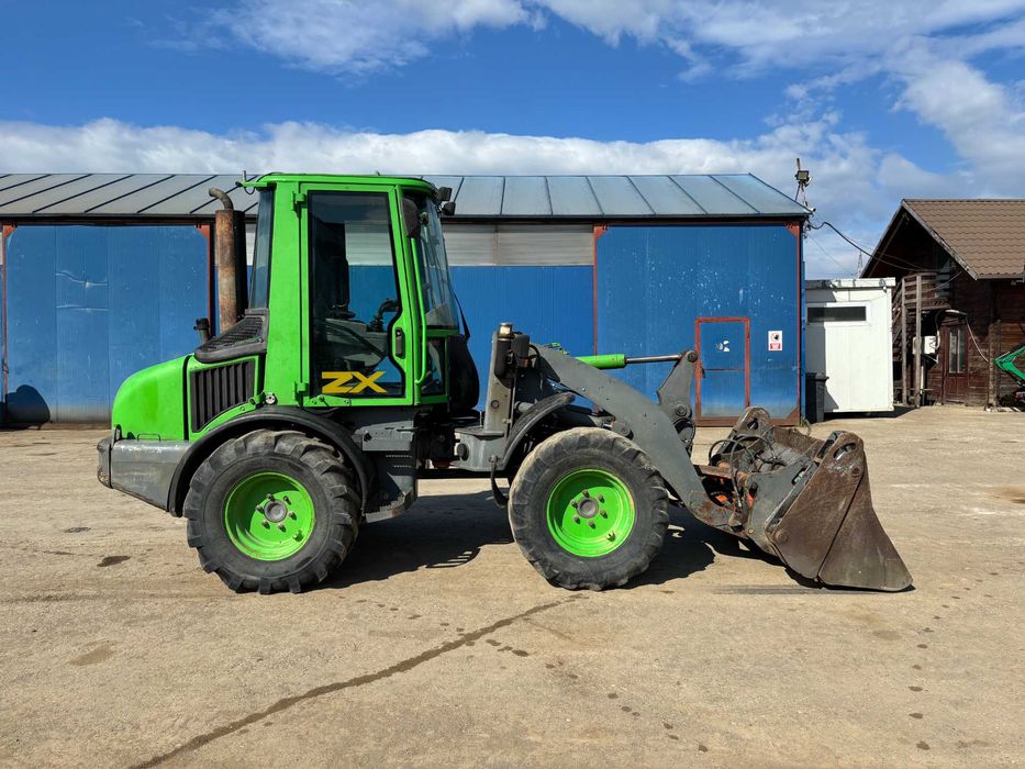 Incarcator frontal JCB 409ZX, 6 tone, 2003