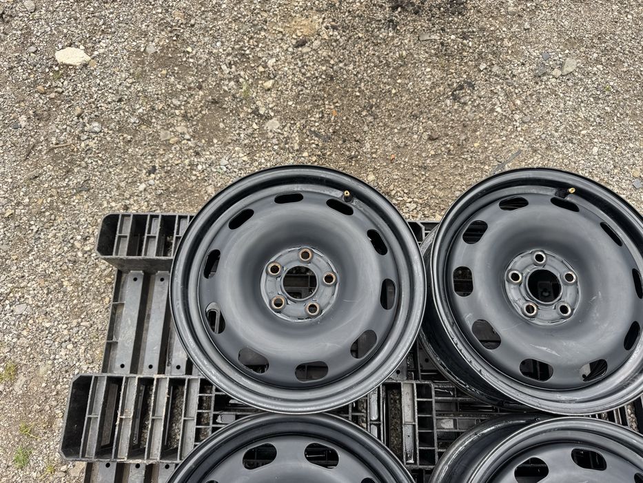 4бр.Оригинални джанти 15" 5x100-Skoda Fabia,Vw Polo,Seat Ibiza,Audi A1