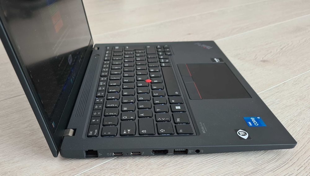 Laptop Lenovo T14 Gen 3, SSD 2 TB, i5-1235u, 16 GB Ram, FHD+ Ca nou