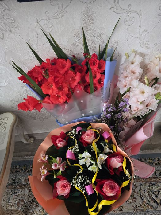 Срочно продам цветы