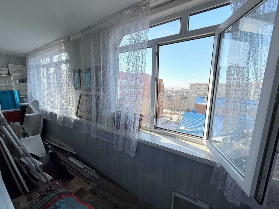 Продается квартира  в 8 микрорайоне