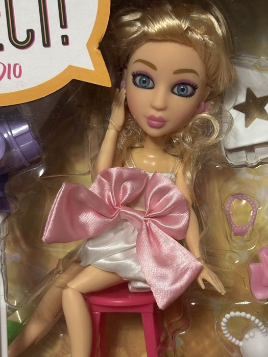 Продам кукол набор Snapstar