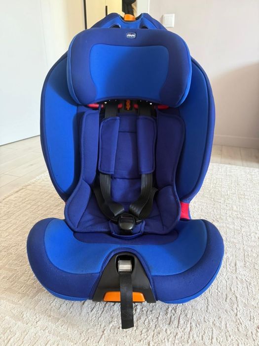 Детское авто-кресло