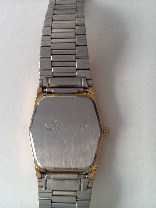Ceas elegant, placat aur, data setare rapida, geam saphir, quartz