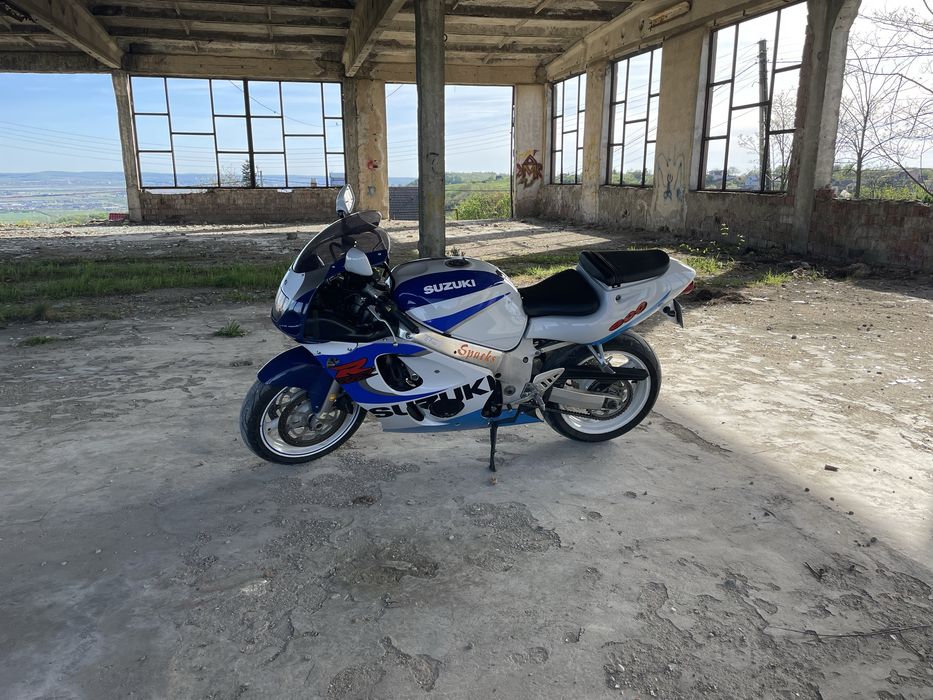 Suzuki gsx-r 600