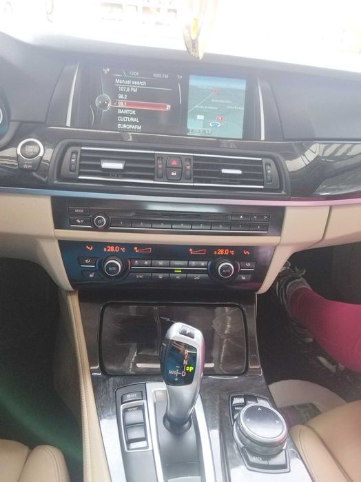 BMW Seria 5 F11 525d facelift (LCI) an 2014, motor 2.0 diesel – 218 CP