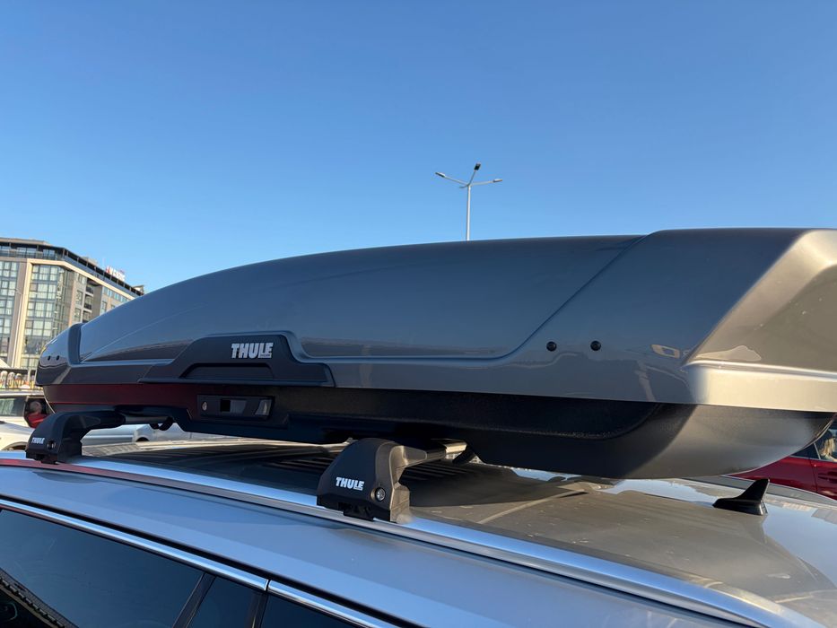 Комплект автобокс Thule Motion XT Alpine Titan + Напречни греди Thule Edge Flush Rail 7206