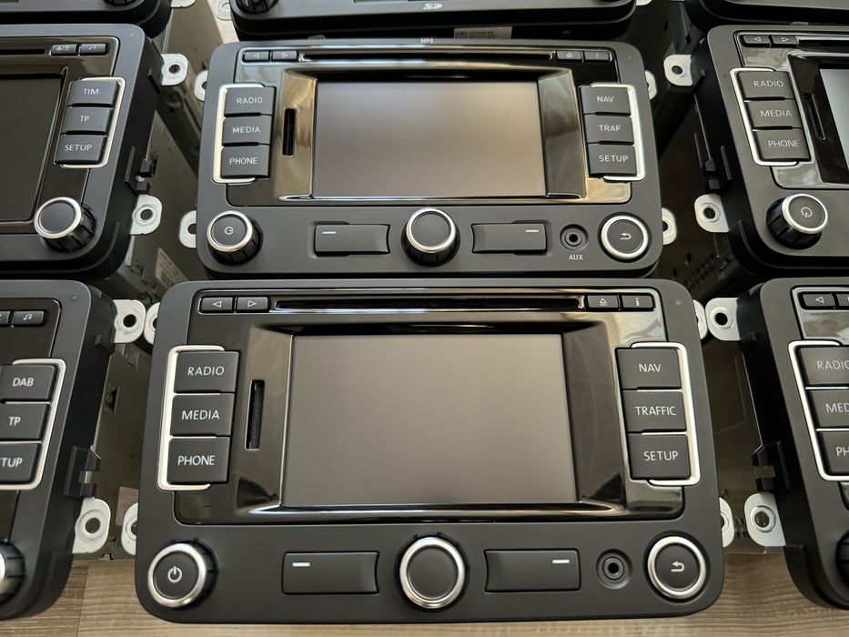 Оригинални медии и навигации за VW/SEAT/SKODA/Фолксваген/Сеат/Шкода