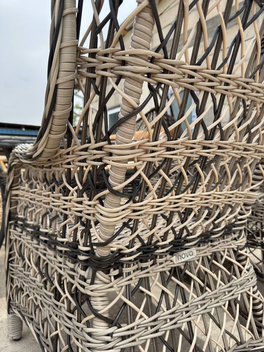 NOVA dan Rotang Mebellar