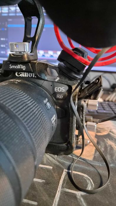 Камера за видео Canon EOS R6