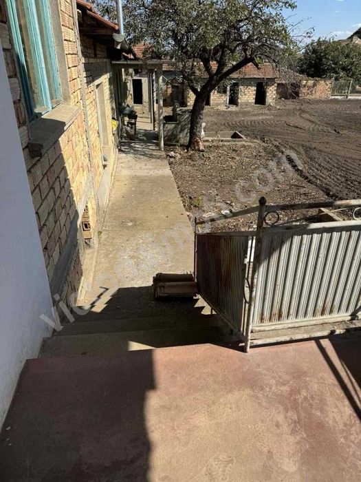 Къща под наем в с. Масларево