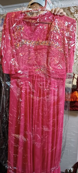 Vecherniy koylaklar kiyganda asal turadi