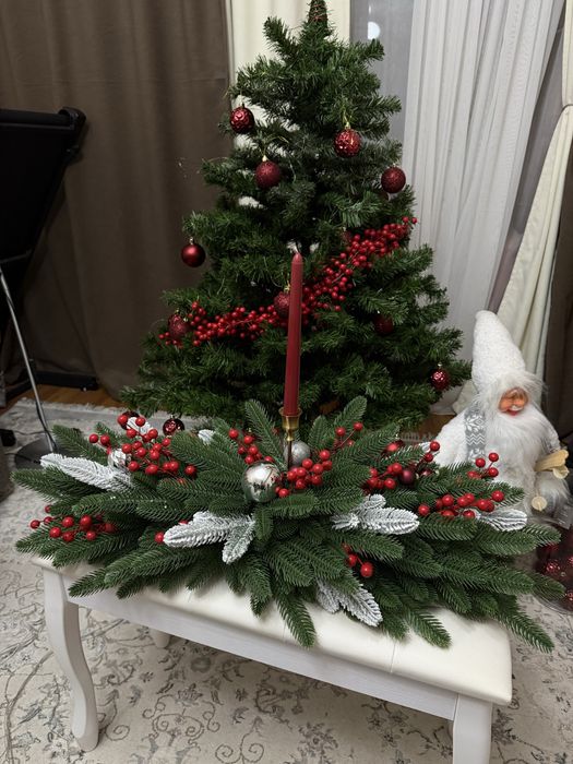 Новогодняя композиция со свечой (искусственная)