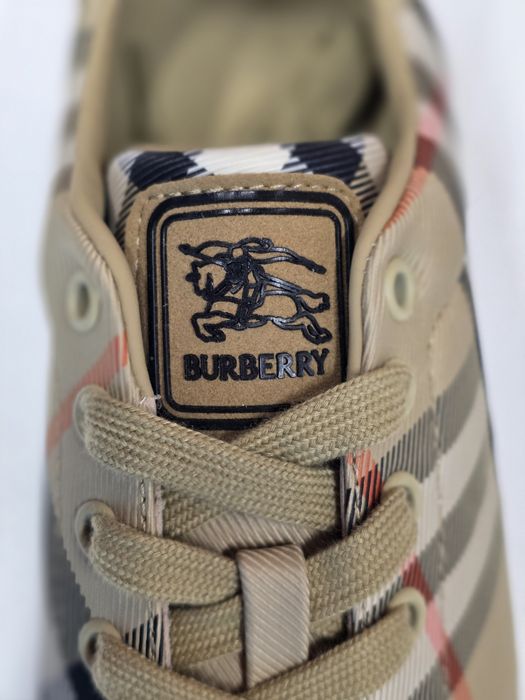 Burberry кроссовки (мужские)