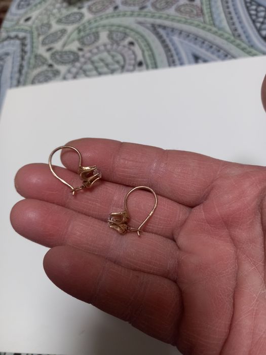 Тилла зирак583пробаси сотилади