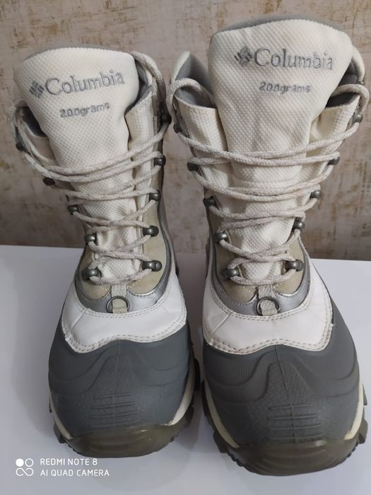 Продам зимнию обувь columbia