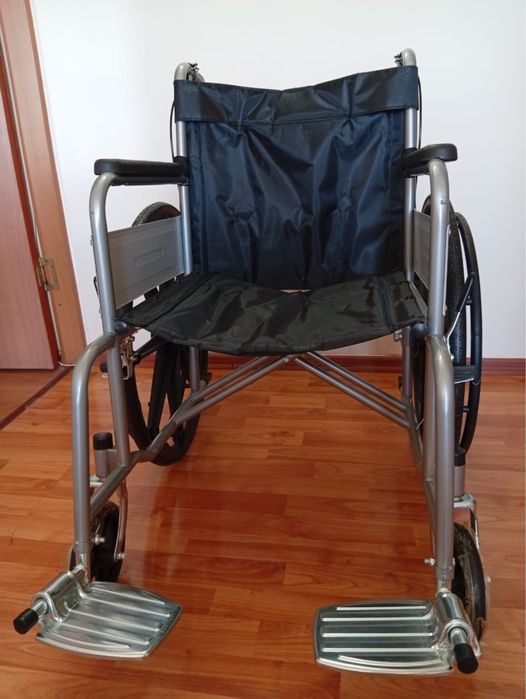 Инвалидная коляска