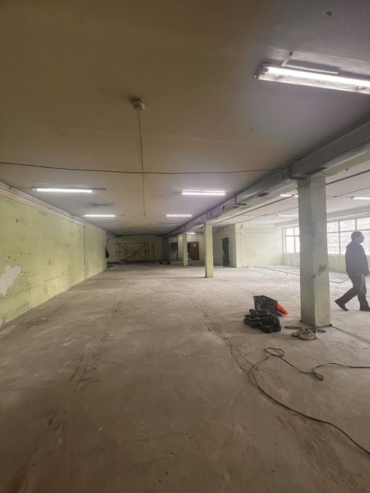 Помещение предоставляется в аренду для производства или офиса.
