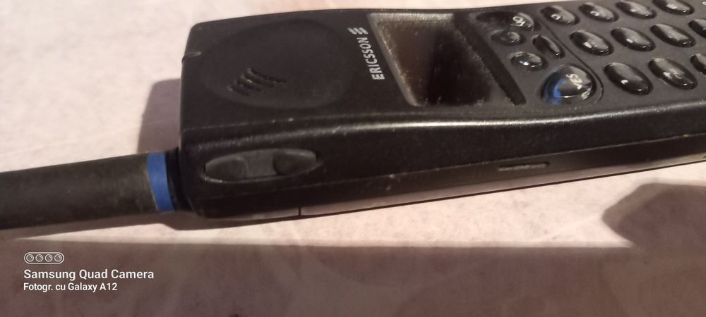 Telefon mobil, Ericsson